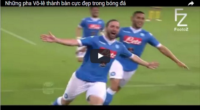 Những pha Vô-lê thành bàn cực đẹp trong bóng đá