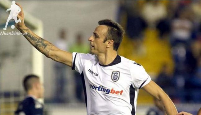 Berbatov sắp được Marseille hỏi mua