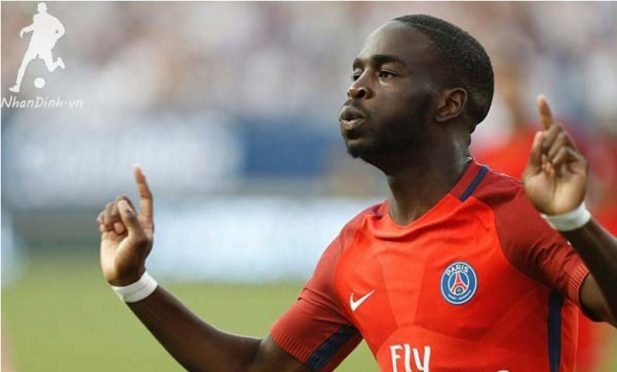 Ikone không muốn xa gia đình