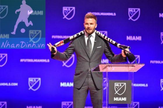 Top 5 danh thủ biến hình thành ông chủ khi sở hữu CLB riêng