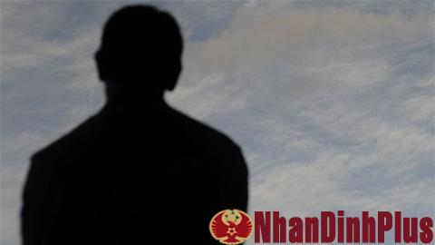 Bóng đá Anh rúng động với scandal cầu thủ quan hệ tập thể